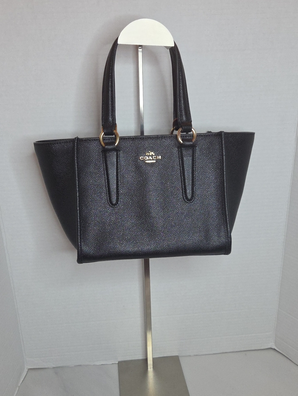 Coach Crosby Carryall 21 Handbag - Style # F11922